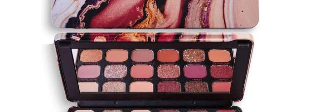 Revolution Pink Eyeshadow Palette Flawless Forever - Allure