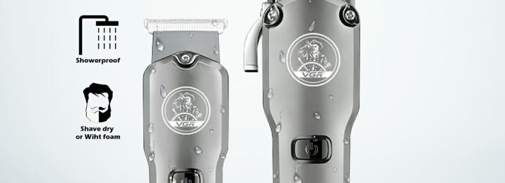 V-675 - Professional Electric Hair Clipper for Men Rechargeable from VGR - 2 Cutting Heads - Reciprocating - 250 Minutes of Use - LED Screen - Metal Frame