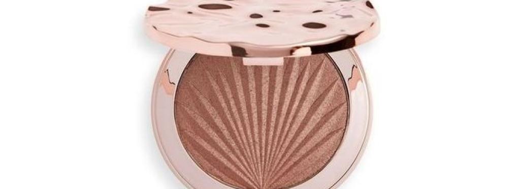 Highlighter Powder from Revolution Make Up Glow Splendor - Ambient