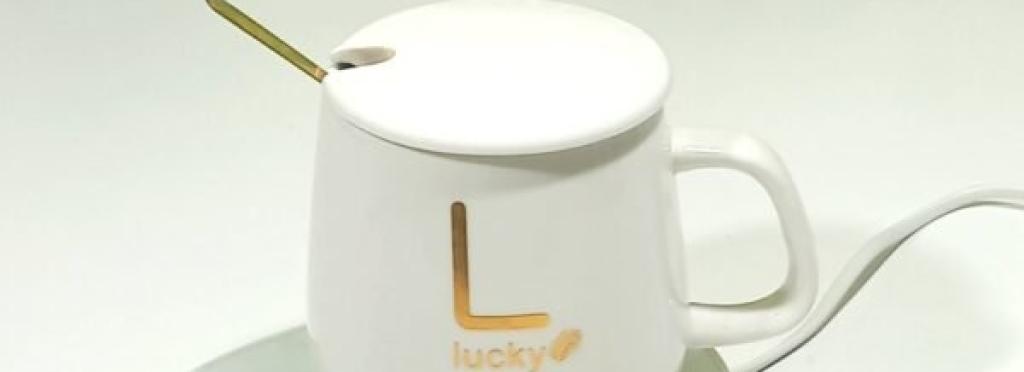 Electric heating coaster with porcelain mug