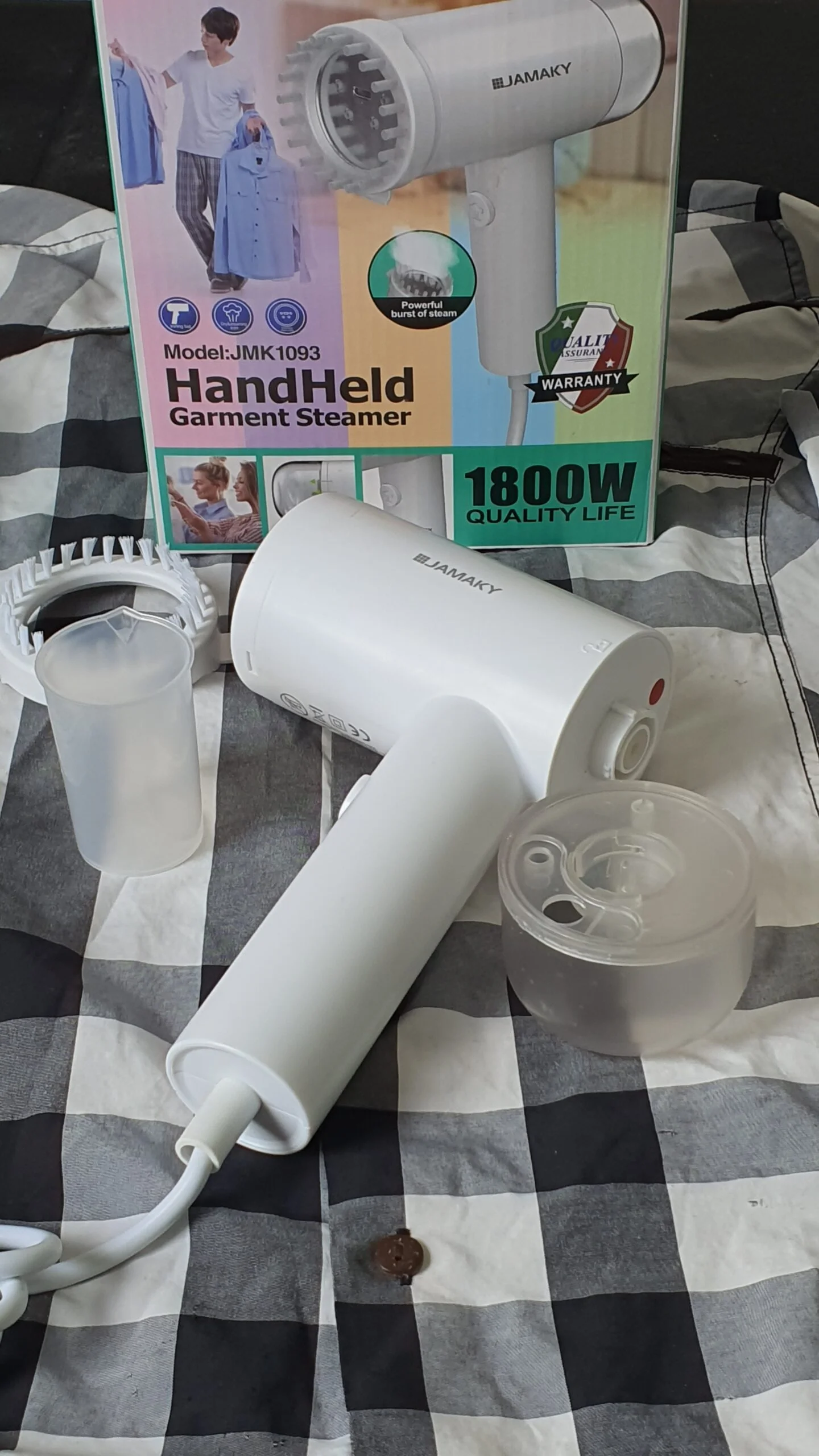 Gamaky Steam Iron 1800 watts - Model JMK-1093 — image 2