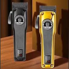Kemei KM-1825 Professional Electric Hair Clipper for Men - USB Rechargeable, Diamond-Like Coated Blade, Size 4*6*17 — image 3