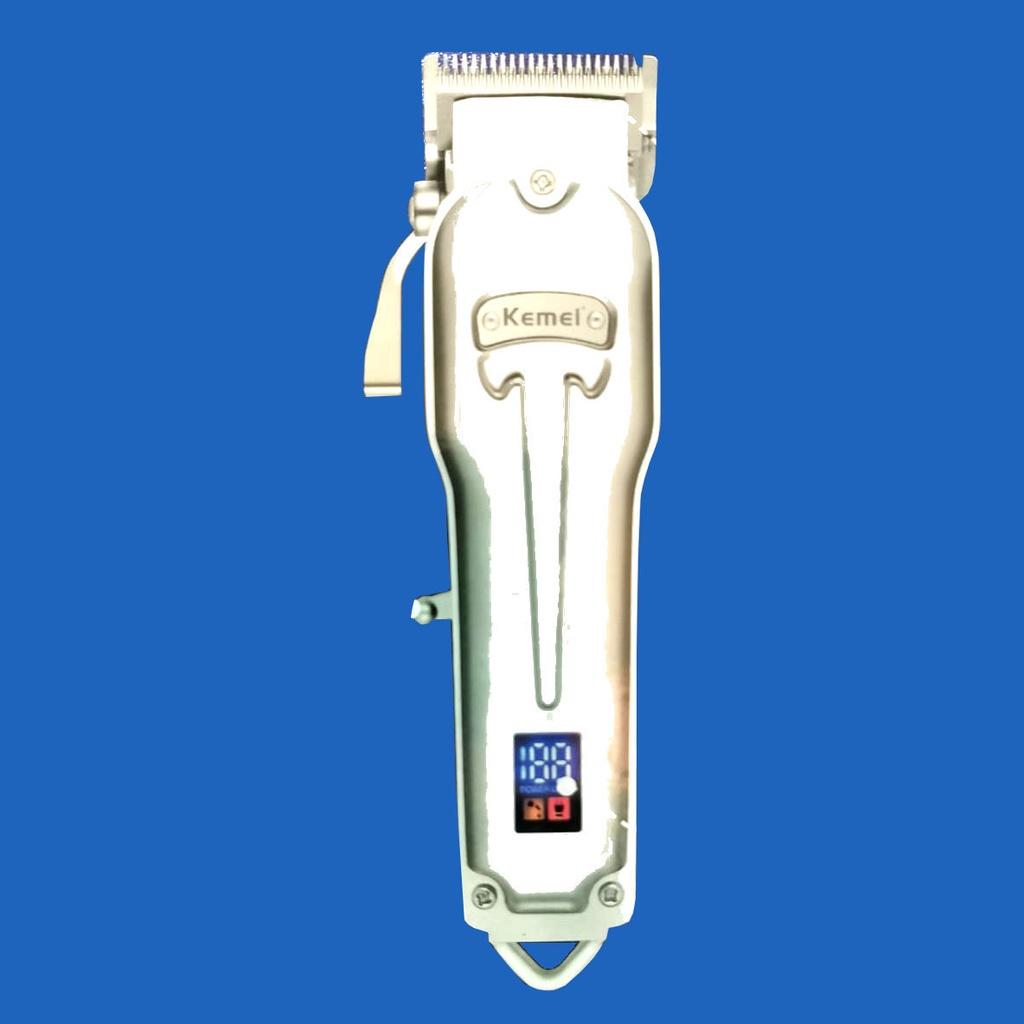KM-9551 - Kemei Professional Electric Hair Clipper for Men, Rechargeable, Multi-Head, Comfortable Design — image 5