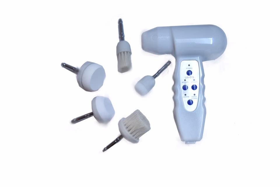 Rotary Facial Cleaner (12-853) - 5 multi-function brushes — image 2