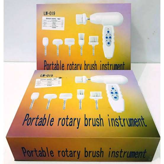 Rotary Facial Cleaner (12-853) - 5 multi-function brushes — image 4