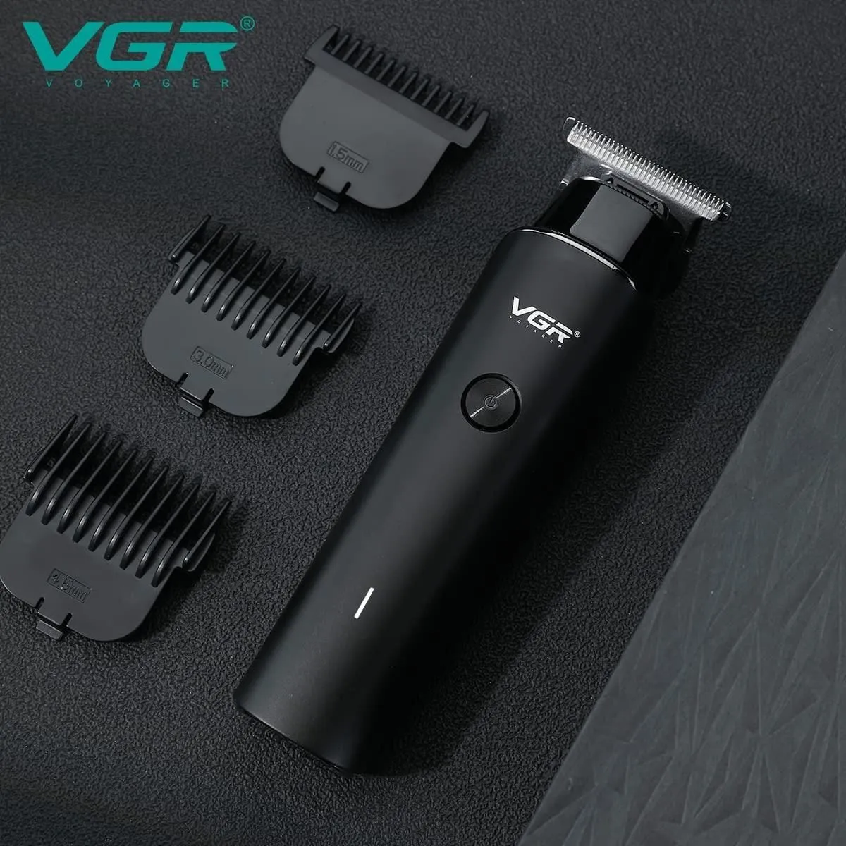 ماكينة حلاقة VGR متعددة الأغراض - V-933 مكنه ببطارية 2000 مللي أمبير