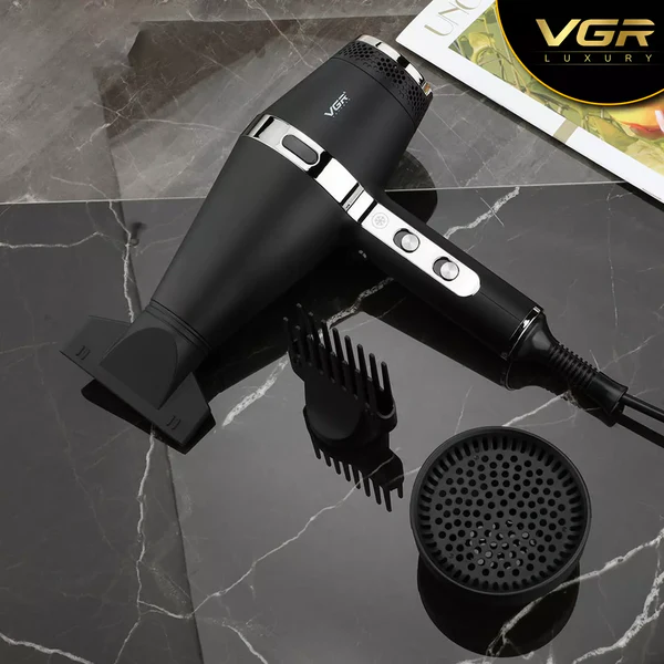 VGR V-451 professional high-speed hair dryer - 2200 watts, 3 styling nozzles, turbo button and cool air, powerful AC motor