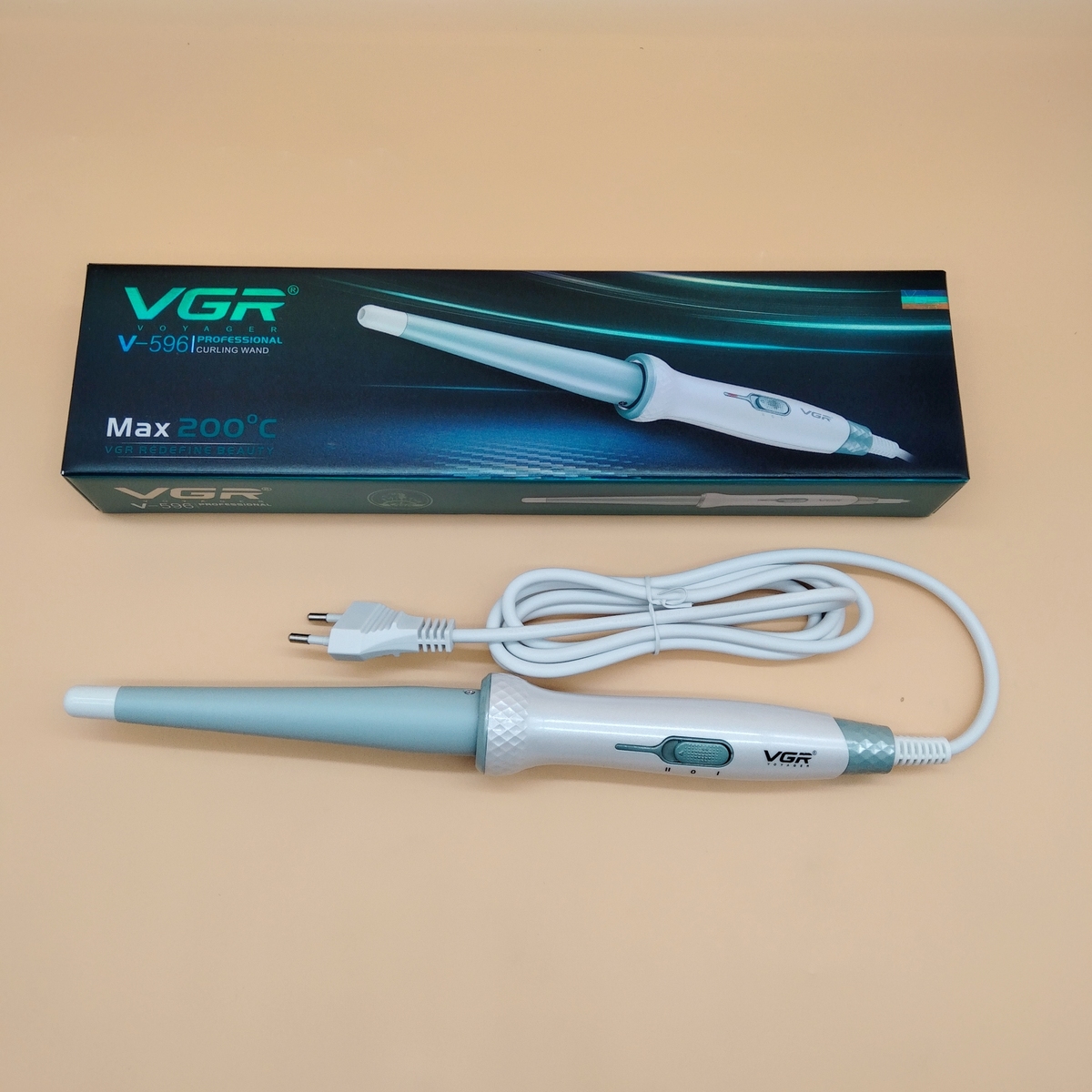 مكواة تجعيد الشعر الاحترافية VGR V-596 - اسطوانة سيراميك لحماية وتمويج مثالي