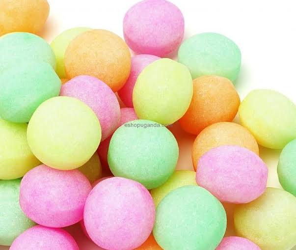 Naphthalene balls to protect clothes from moths and insects 20 pieces — image 5