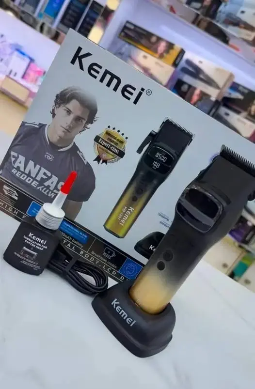 Kemei KM-1897 ماكينة قص شعر احترافية لقص الشعر للاستخدام في صالونات الحلاقة أو في المنزل