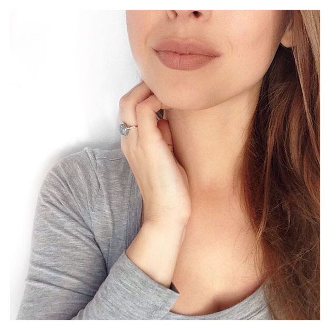 Maybelline Creamy Matte Color Sensational Lipstick - 930 Light Brown Color — image 3
