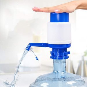 مضخة مياه يدوية صغيرة للمنزل والرحلات Drinking Manual Water Pump أشتري مضخة مياه يدوية صغيرة للمنزل والرحلات Drinking Manual Water Pump