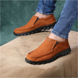 Casual hand-made natural suede shoe havana