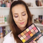 ⁦باليت إيشادو العيون من ريفولوشن - سيبيل نايت 2 نايت⁩ - الصورة ⁦3⁩
