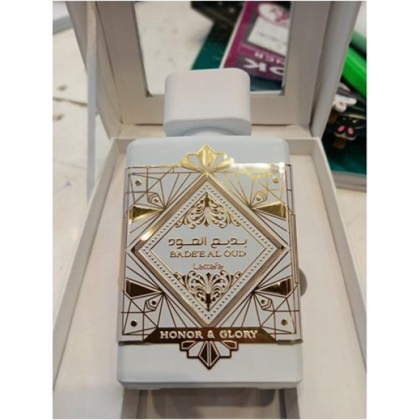 ⁦Lattafa عطر بديع العود اونر اند جلوري او دي برفيوم من لطافة للجنسين .⁩ - الصورة ⁦3⁩