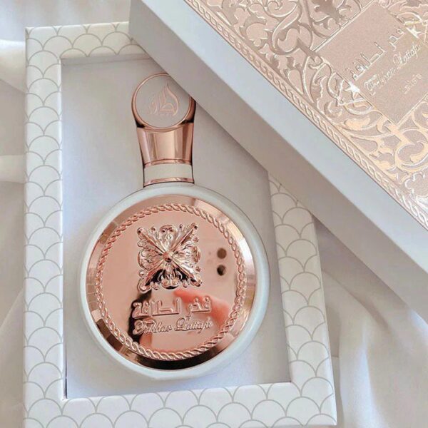 Lattafa - عطر فخر لطافة او دي بارفان من لطافة - للنساء