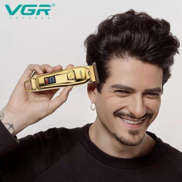 V-965 - ماكينة حلاقة كهربائية احترافية . قابله للشحن للرجال