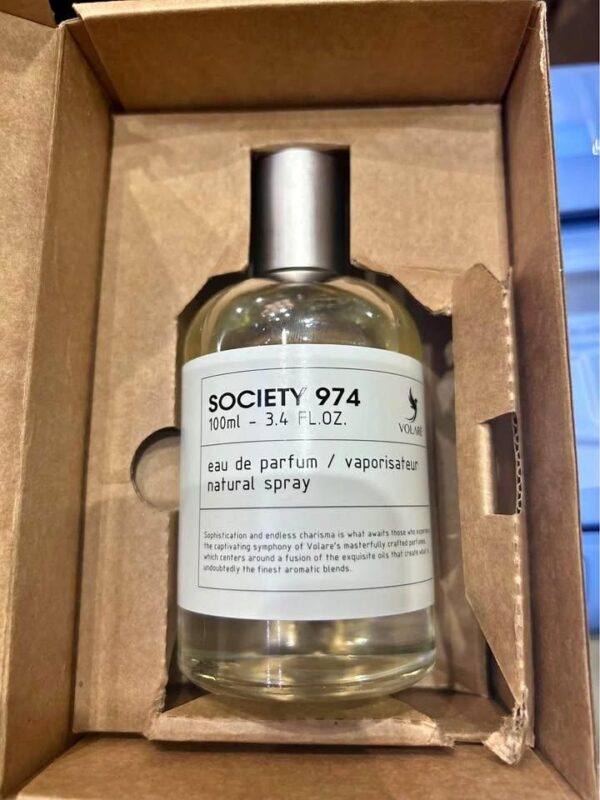 Volaré عطر سوسيتي 974 او دو برفيوم من فولاري - للجنسيين