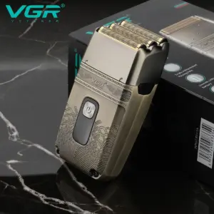 ماكينة حلاقة VGR بشفرة تيتانيوم ثلاثية - V-335 مكنه تنعيم