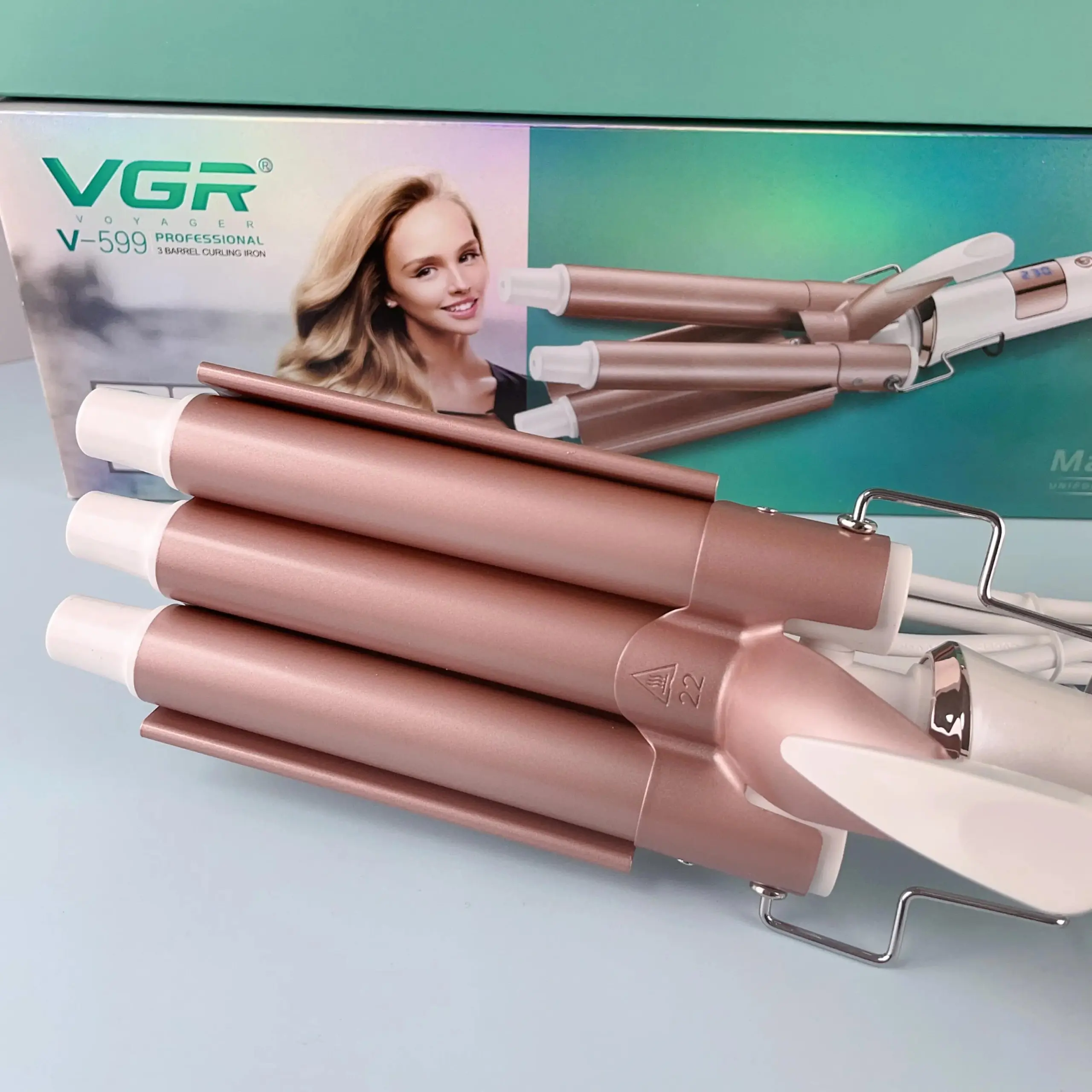 ⁦Vgr مكواة ويفي احترافية 3 أسطوانات 230° مئوية V-599⁩ - الصورة ⁦3⁩